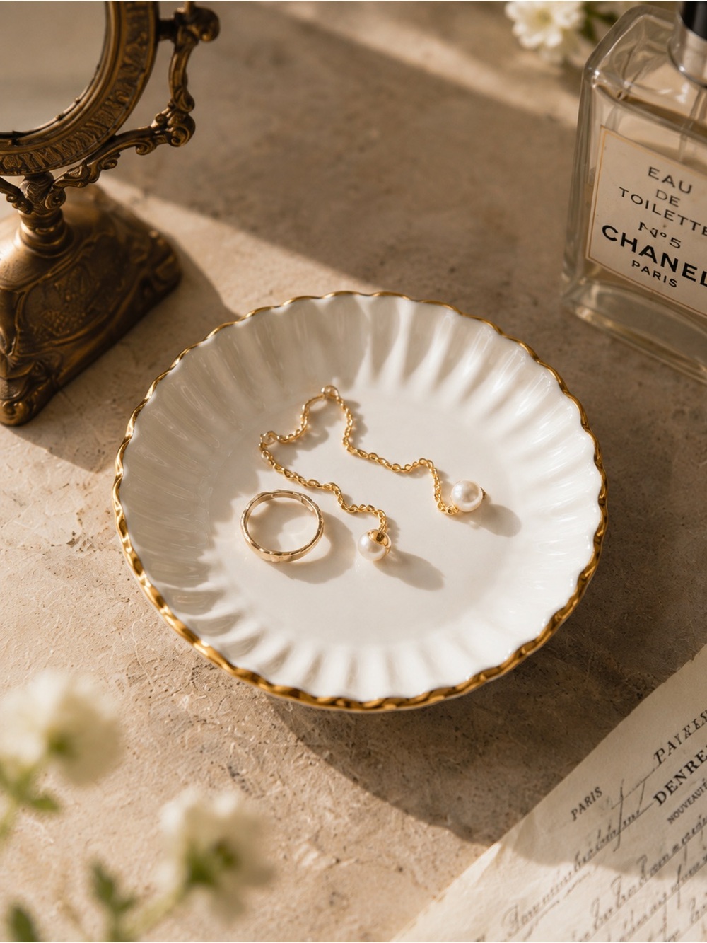 H&M HOME White Oval Porcelain Dessert Plate Gold Trim 4”